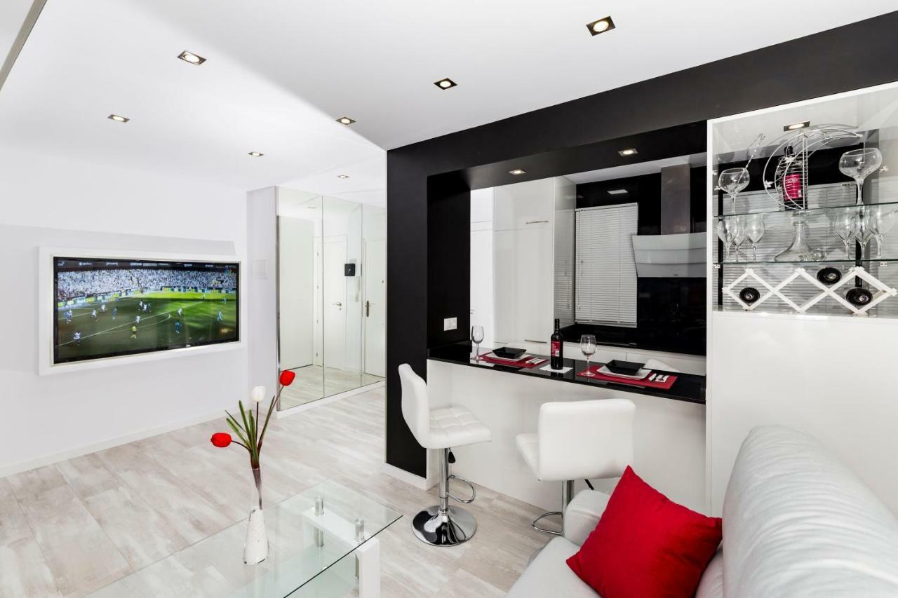 Rent Apartment And Flat Саламанка Екстериор снимка